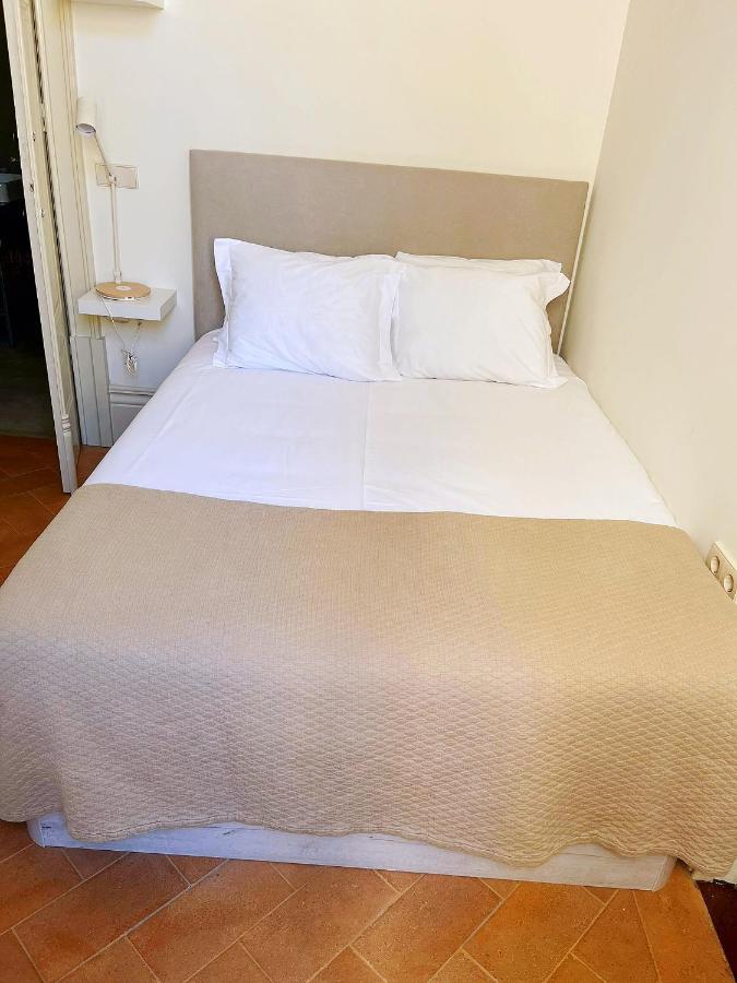 Apartment Paraiso Garden Suite--- Spacious & Downtown